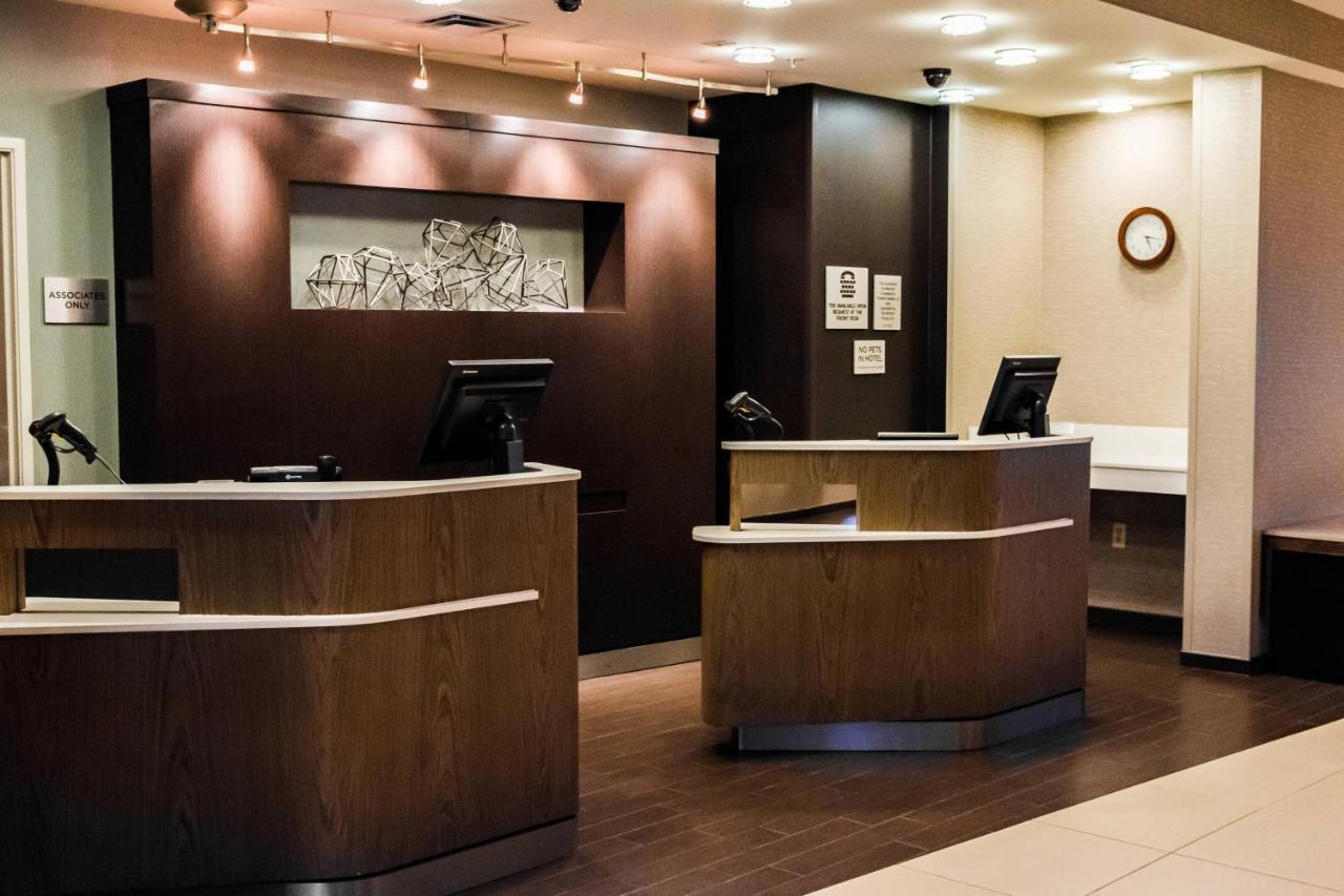 Courtyard By Marriott Lafayette Hotel Bagian luar foto