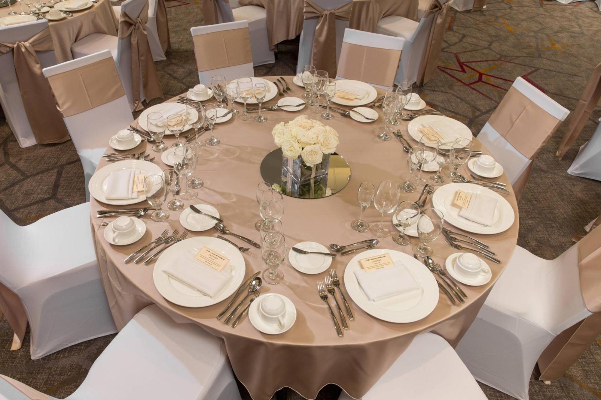 Courtyard By Marriott Lafayette Hotel Bagian luar foto