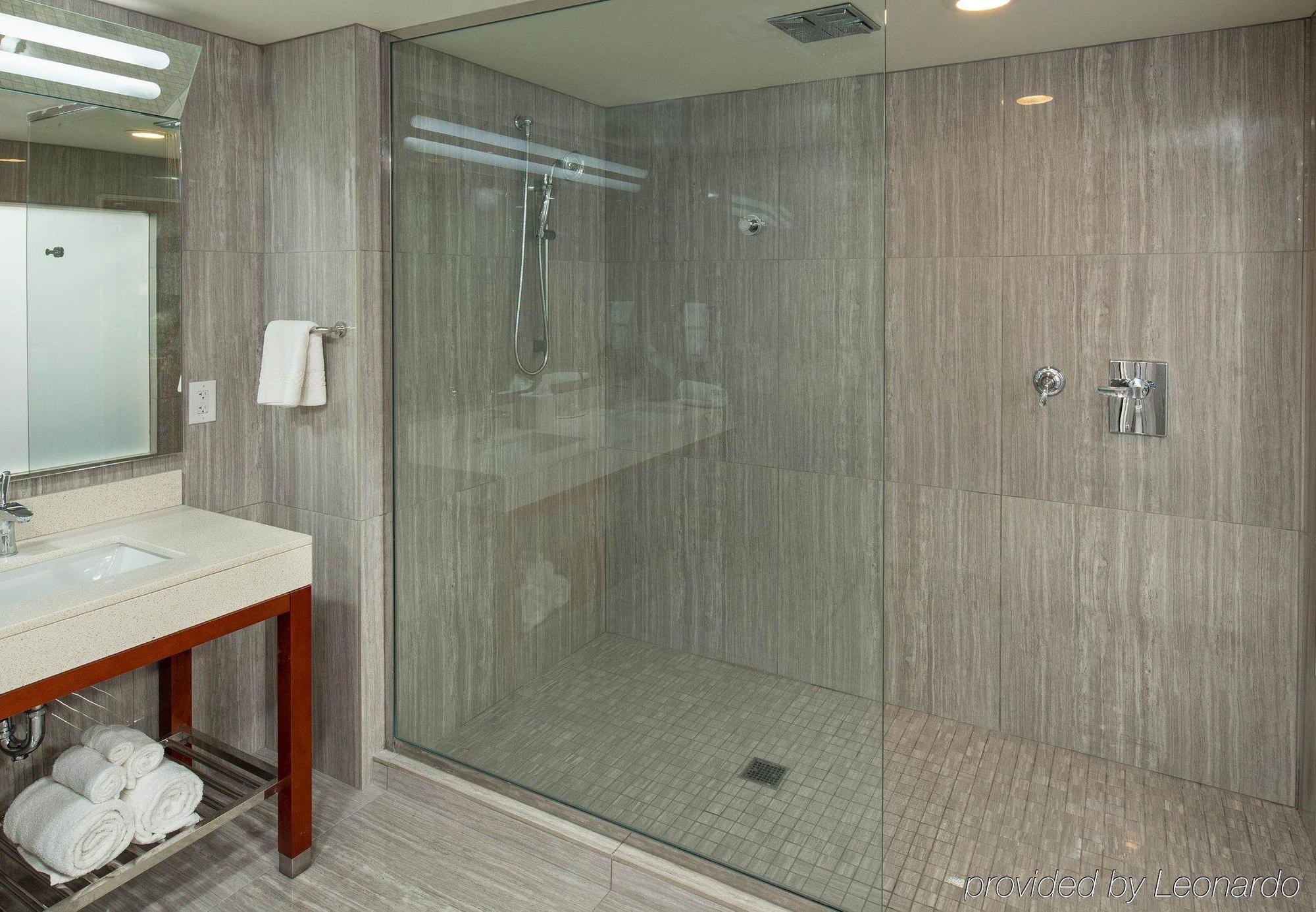 Courtyard By Marriott Lafayette Hotel Bagian luar foto