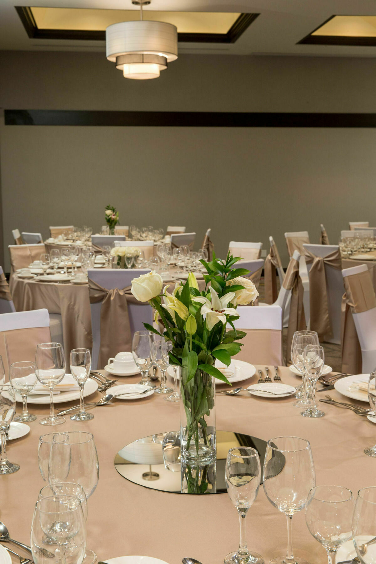 Courtyard By Marriott Lafayette Hotel Bagian luar foto