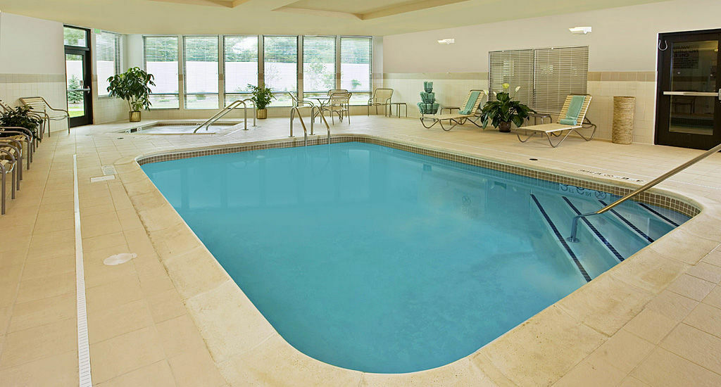 Courtyard By Marriott Lafayette Hotel Bagian luar foto